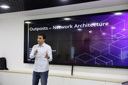 Amazon Web Service đào tạo giới thiệu về ‘Đám mây riêng tại chỗ’ - Amazon Outpost cho hơn 40 kỹ sư CNTT công ty ETC