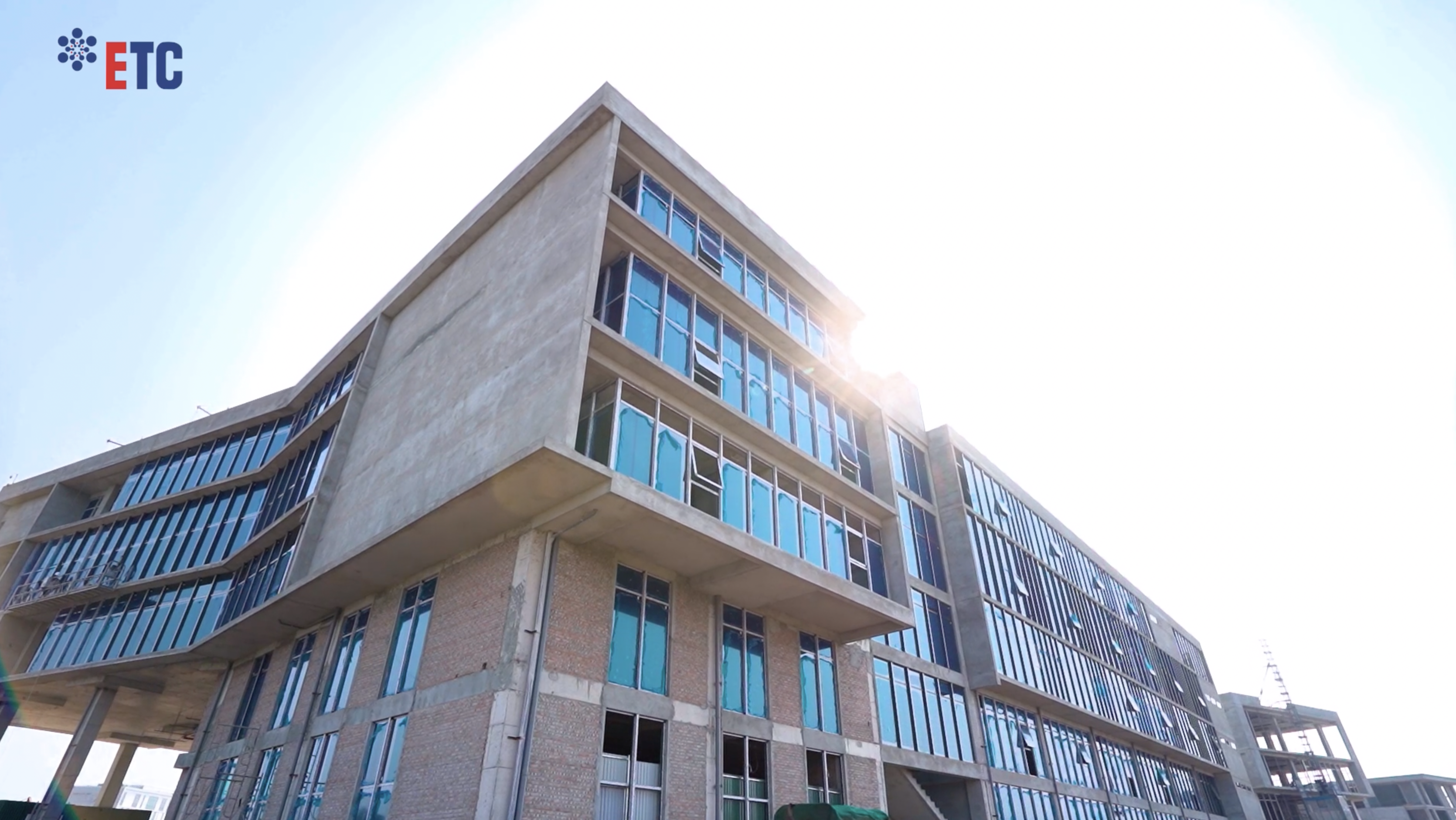 Dự án Trung tâm CNC ITERA hoàn thiện 70% giai đoạn 1 và  chính thức đi vào hoạt động cuối năm 2023